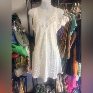 Elegant White Lace Chemise